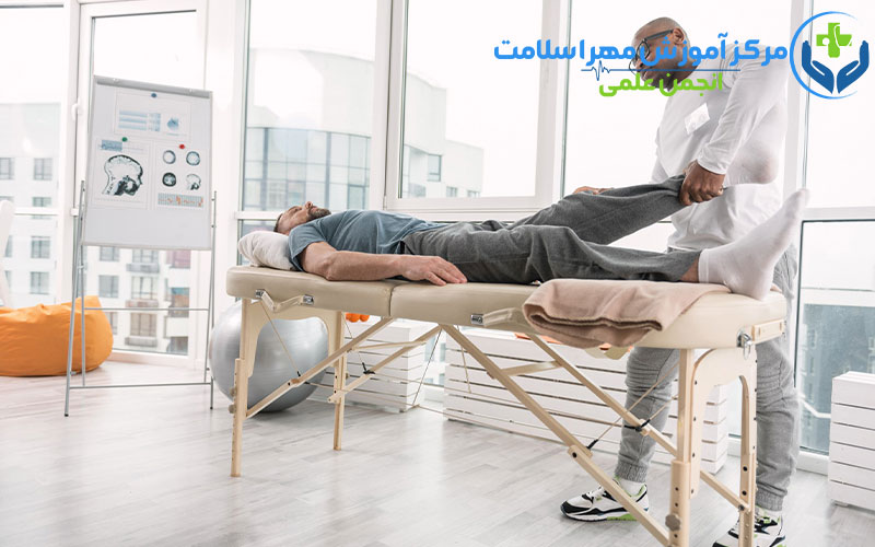 آموزش ماساژ درمانی در دوره‌های رباط کریم 