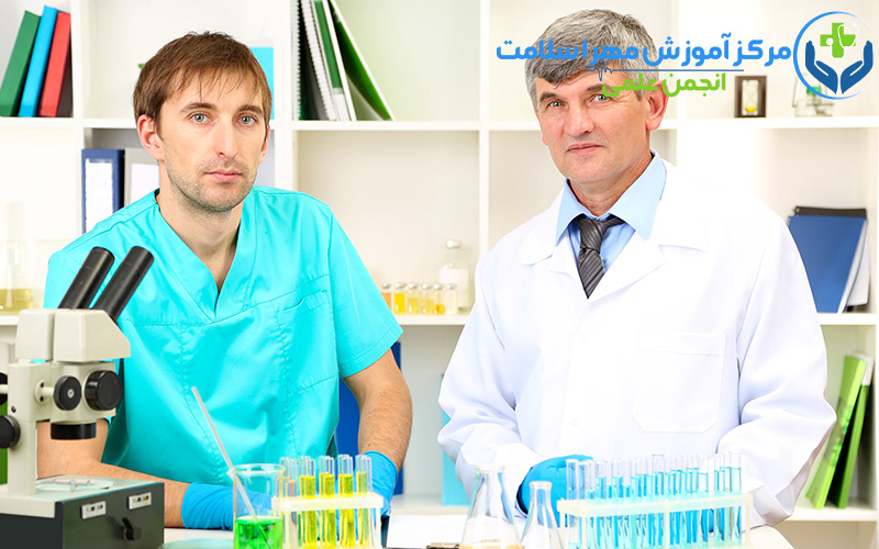 آیا دوره‌های آنلاین آموزش پذیرش آزمایشگاه در اسلامشهر موثر هستند؟