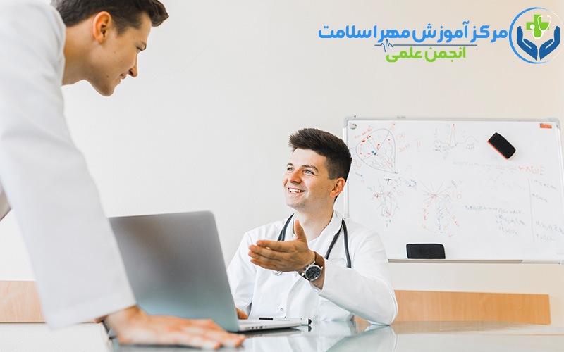 چالش‌های شغل دستیار پزشک و راهکارهای مقابله با آن