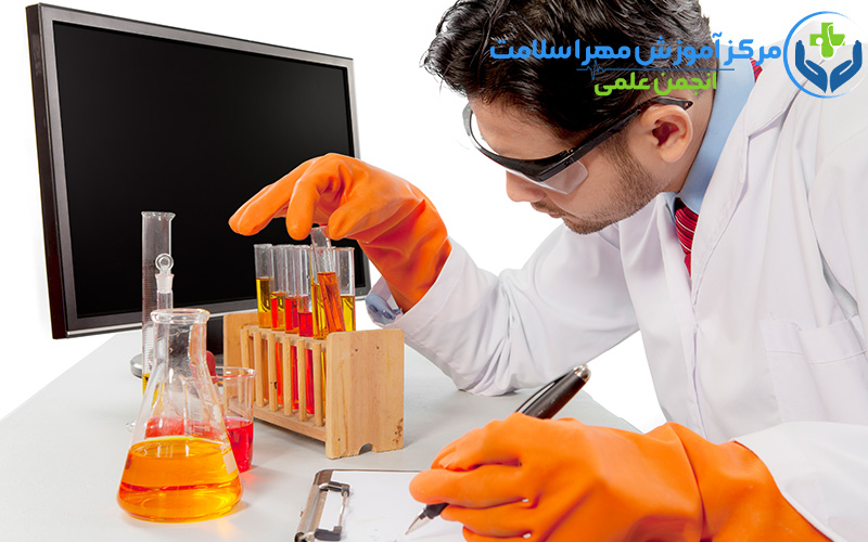 تفاوت‌های دوره‌های آموزش پذیرش آزمایشگاه در اسلامشهر و سایر شهرها